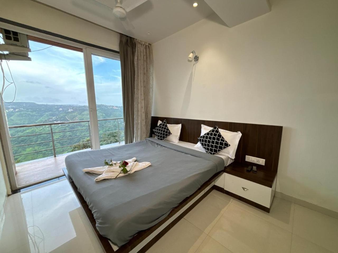 Hillview Rooms By 29 Bungalow Panchgani Exterior foto